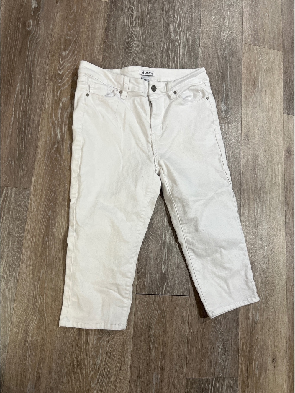 d.jeans White Cropped Pants Size 6